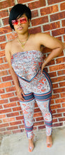 Load image into Gallery viewer, Paisley Two Piece Pant Set
